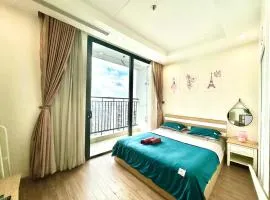 Top Floor High Quality Studio In Vinhomes Green Bay Near Marriott, Grand Plaza