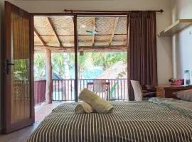Castaway Surf Retreat