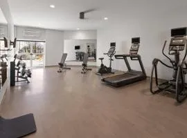 Staybridge Suites Rehoboth Beach by IHG