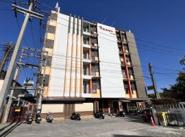 JT Place Buriram, budgethotel i Buri Ram
