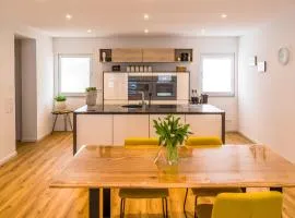 Wunderschöne möblierte Wohnung Neuwertig