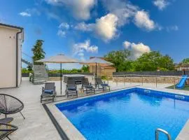 Adri Villa with private heated pool, jacuzzi, sauna & gym