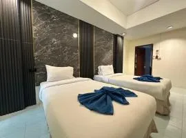 Kohchang Cabana Big Hotel with swiming pool