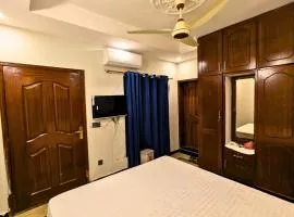 Dove Inn Hotel wahdat road