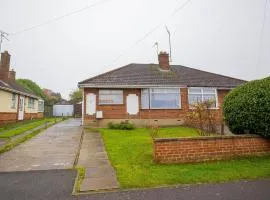 4 Guests - Free Parking - Near Attractions