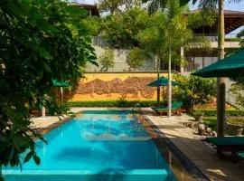 Villa Rumassala Luxury Chalets Unawatuna