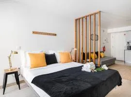 GuestReady - Ria Reflection Studios