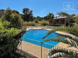 Hortensia Régence Park Swimming pool Beach 300 m away
