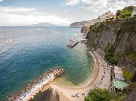 Sorrento Central Flats