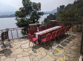 cyuza paradise island, hotel u gradu 'Nyarugina'