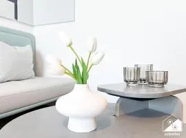 Mag City 920 Modern Studio Minutes from Downtown