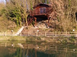 ANIMA MUNDI case SULL'ALBERO，位于Pesco Sannita的山林小屋