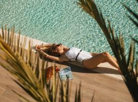 Le Confidentiel Hôtel & SPA, hotel v destinaci Saint-Raphaël