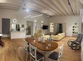 The Relaxed Living Den