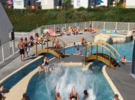 Mobil home au bord de la mer, vue sur la mer camping de la falaise à Equihen-Plage, hotel v destinaci Équihen-Plage