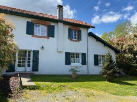 Maison Narbay 2 p, hotel in Saint-André-de-Seignanx