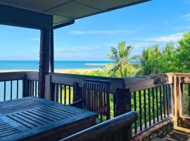 Bird Beach Bungalow