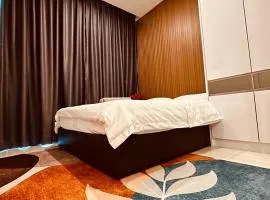 The Shore Cozy Homestay, Heart of KK City Centre