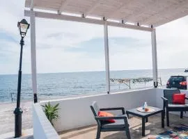 Nirou Studio by the beach