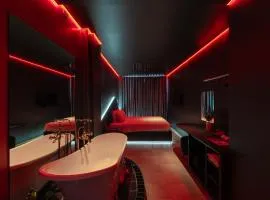 Đào Tiên Hotel - Mai Xuân Thưởng