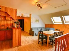 Strandi Apartmanok- Levente