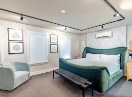 Yellow Room at Grand Maloney