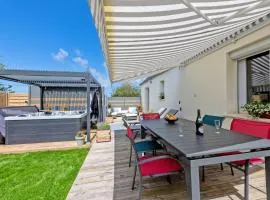 Maison spacieuse avec spa , sauna au pays des Abers ,10 min des plages Bretagne