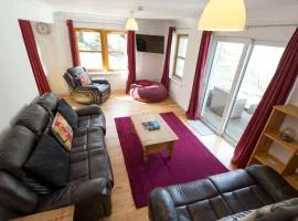4 Eas Brae Apartment
