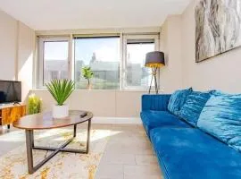 Hazelnut Seafront One Bedroom BN1GRE25