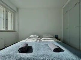 Stay with locals - Shared Apartment Homestay