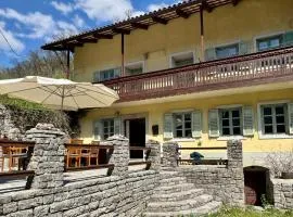 Hisa Betin 4 Bedroom Holiday Home In Soca Valley