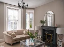 Two Bedroom Entire Apartment in Birnam, neighbouring Dunkeld