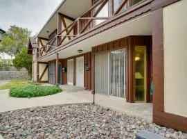 Cozy El Paso Condo with Patio about 7 Mi to Dtwn!