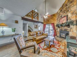 Spacious Ruidoso Retreat with Hot Tub and 2 Kitchens!