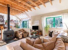 B&B on Beautiful Organic Homestead, Edinburgh、Loanheadのホテル