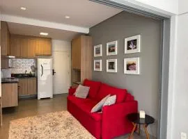 Loft em Moema, próximo ao Metro, com estacionamento no condomínio
