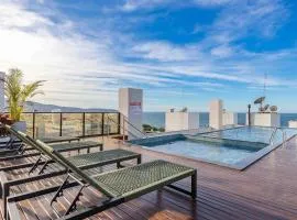 Elegância e Conforto em Suíte a 120 metros do Praia de Bombinhas
