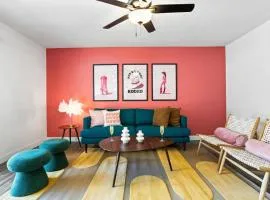 Quad Social-4 Unit Combo-Entertainment District