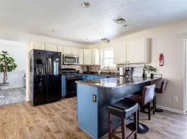 Lakeside Haven 5 BDR Fire Pit Pet Friendly