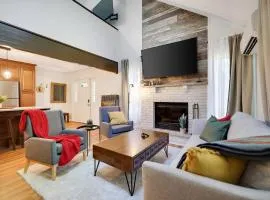 Cozy 3 BR Game Area Fire Pit