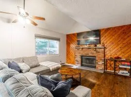 Cozy 3Br Fire Pit Hammock 2 Minutes to Beach