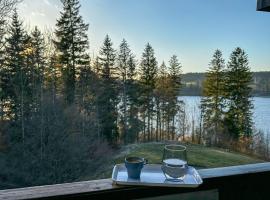 L'écrin du Lac St-Point, hotel v destinaci Malbuisson