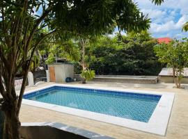 Screaming Gecko Hostel, hotel v destinaci Busuanga