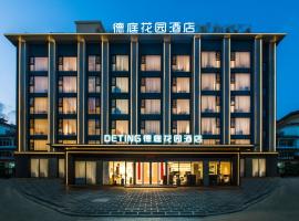 Lijiang Deting Garden Hotel, hotel v destinaci Li-ťiang