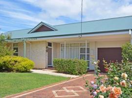 Acacia Grove by the BnB Collection, hotel v destinaci Emu Point