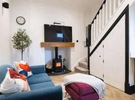 Grosvenor Cottage - Kendal Lake District, Parking