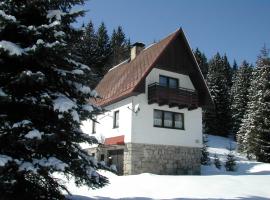 Chalet Helena, hotel em Nové Hamry