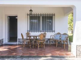 Las Camelias, hotel en Chiclana de la Frontera