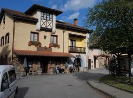 La Casona De Entralgo