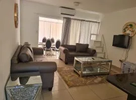 The Bridge Apartment, Unit 14